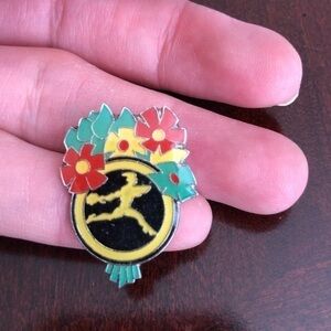 Vintage Enamel Advertising Club Pin
